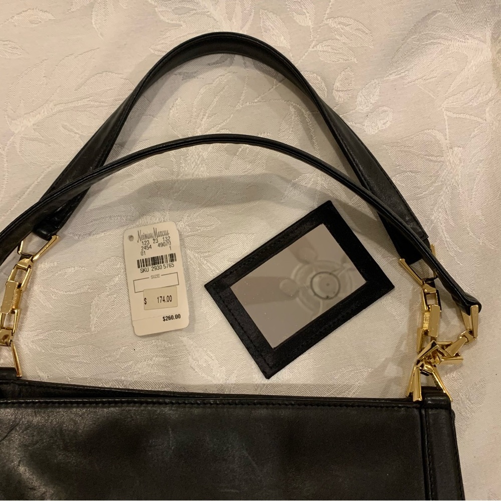 Hamilton Hodge Handbag - Picture 7 of 14